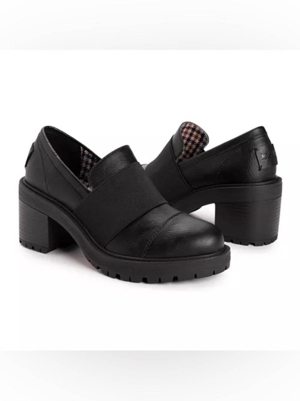 NIB Muk Luks Lucy Lettie Loafer in Black, Size 8